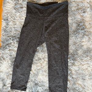 Old Navy Charcoal Crop Leggings